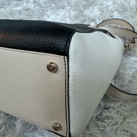 Kate Spade tri-color Purse Black, White and Cream Gently Used - Picture 9 of 10